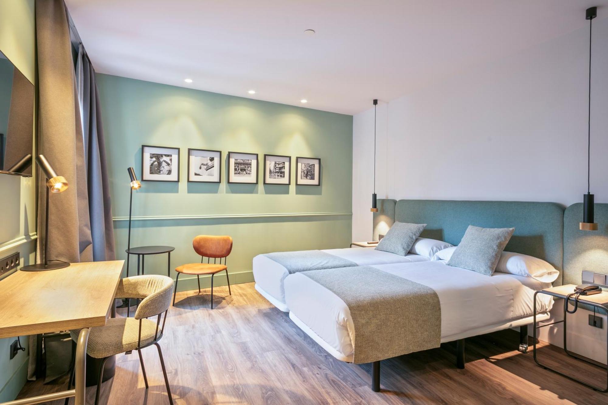 Hotel Via Augusta — Photos 2